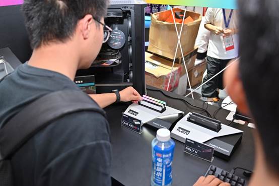 KLEVV科赋携新品亮相ChinaJoy，让玩家体验高性能存储带来的畅快游戏体验
