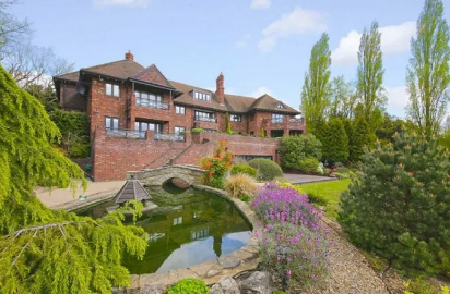 涉案价值6.1万枚比特币约500亿人民币，天津蓝天格锐集资诈骗案主犯钱志敏在英国认罪