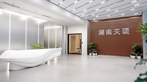 为军工企业严选存储方案:这款国产固态硬盘如何满足高强度数据读写需求?